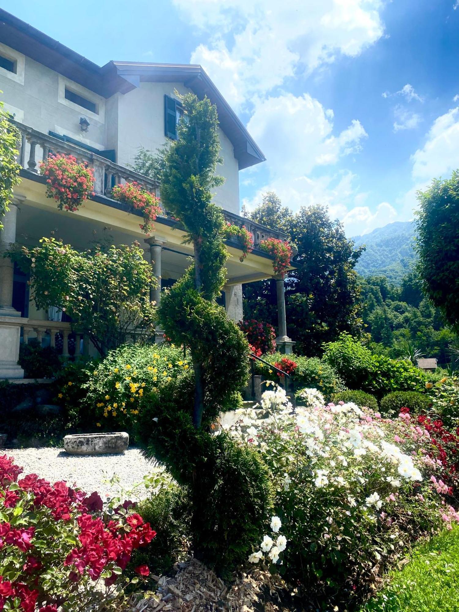 Il Motto Di Tommy Bed & Breakfast Castelveccana Екстериор снимка