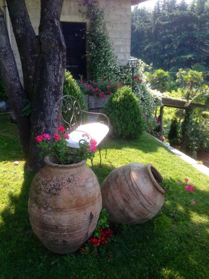 Il Motto Di Tommy Bed & Breakfast Castelveccana Екстериор снимка